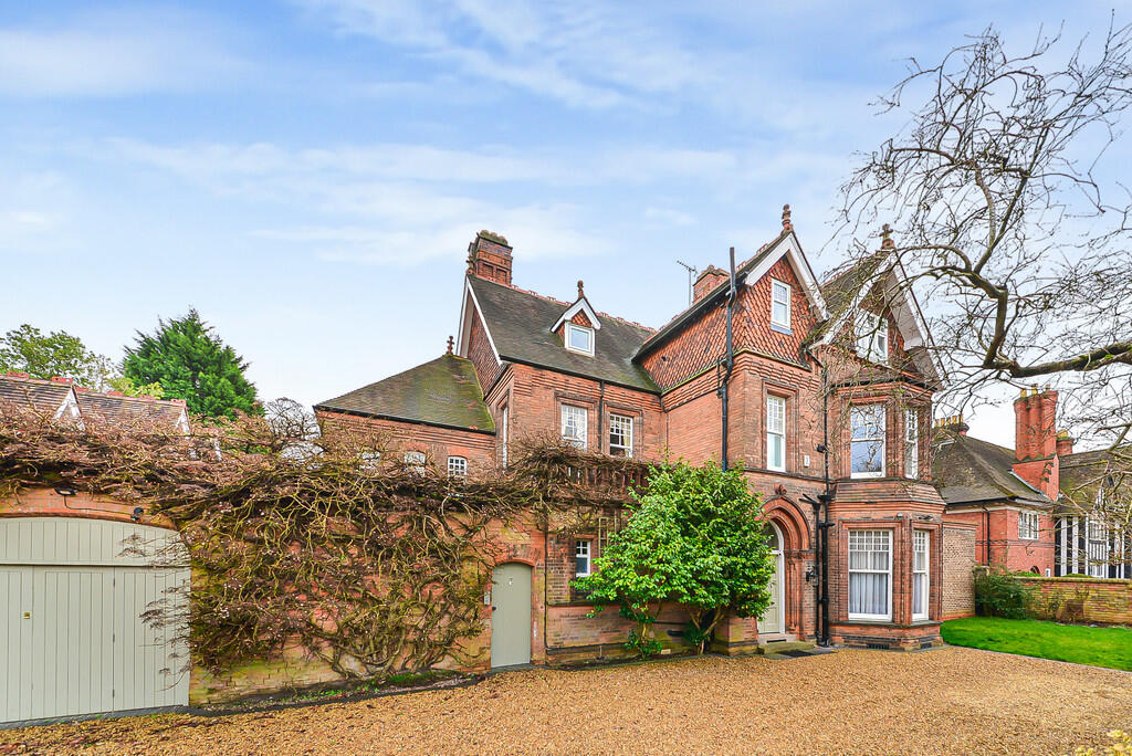 Premium Self-Contained Office